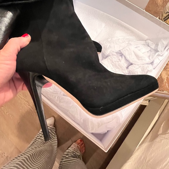 Jimmy Choo boots from the 2024 collection runway new  never worn brand new - Picture 6 of 11